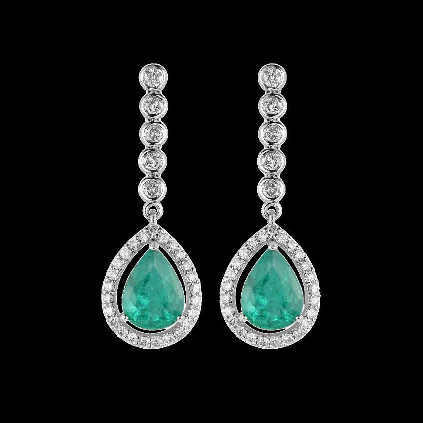Colombian Emerald Pear-Cut Chandelier Drops
