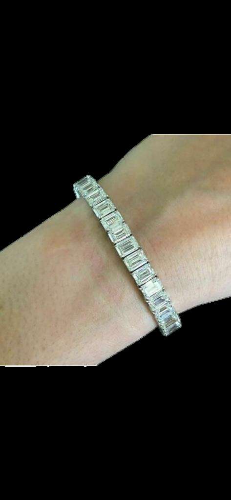 Emerald-Cut Diamond Articulated Tennis Bracelet